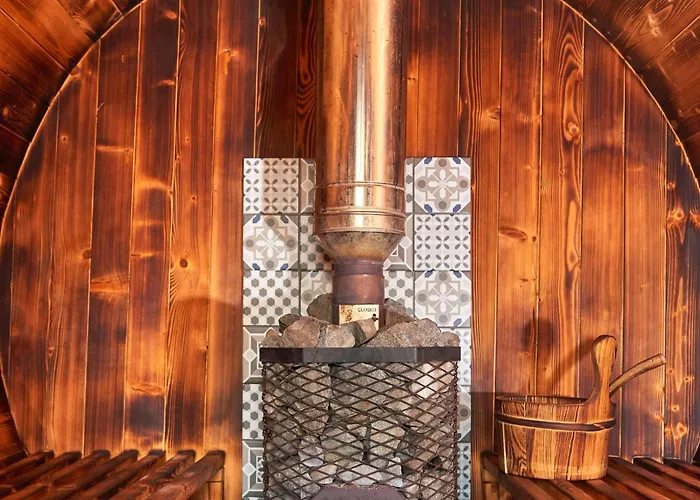 By Zarnowieckie With Sauna Сasa de vacaciones *