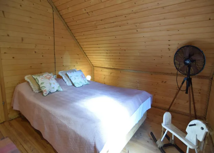 Сasa de vacaciones By Zarnowieckie With Sauna *