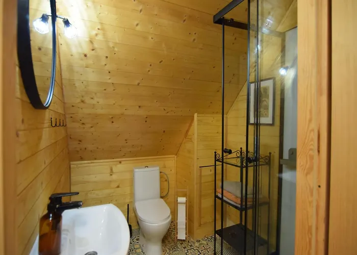 By Zarnowieckie With Sauna Сasa de vacaciones